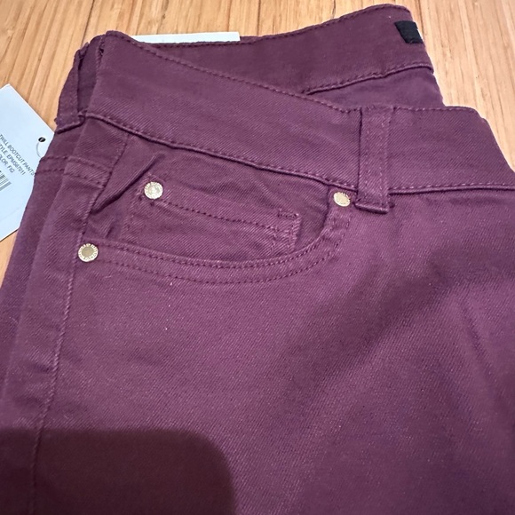 Ellen Tracy Wine Red Stretch Twill Boot Cut Pants Size 8 - Picture 5 of 12